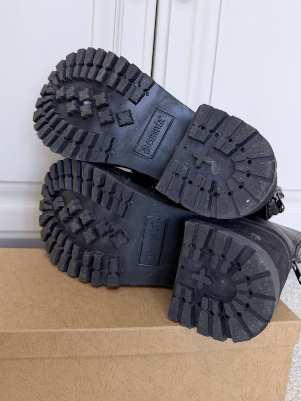 Demonia Ranger 102 Chunky Platform Boots - Picture 7 of 7